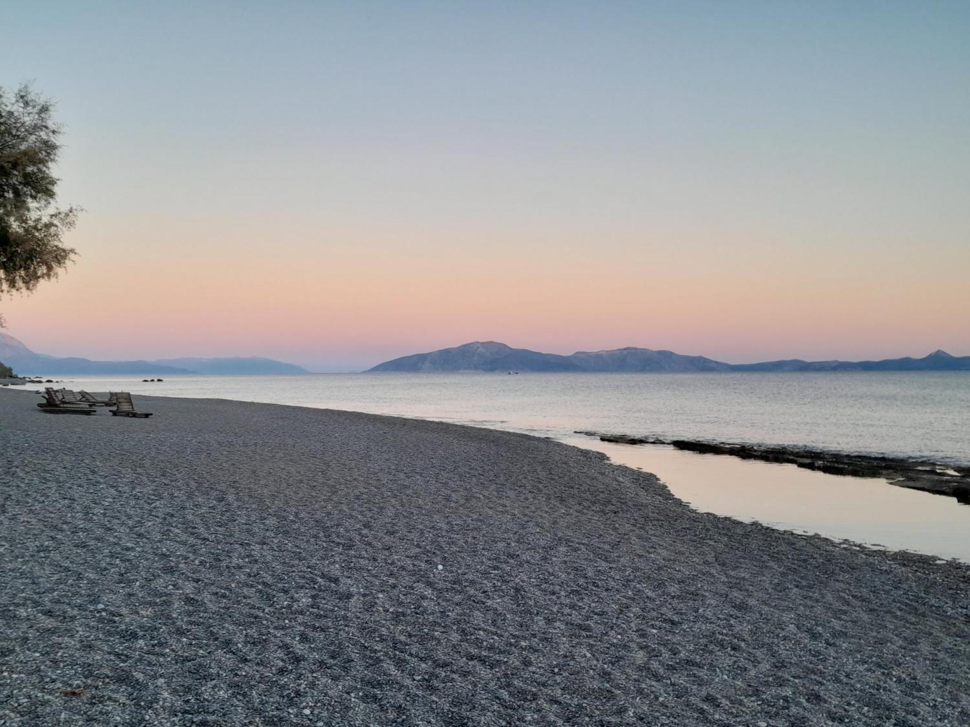 Lydia Mare Agios Kirykos Exterior foto