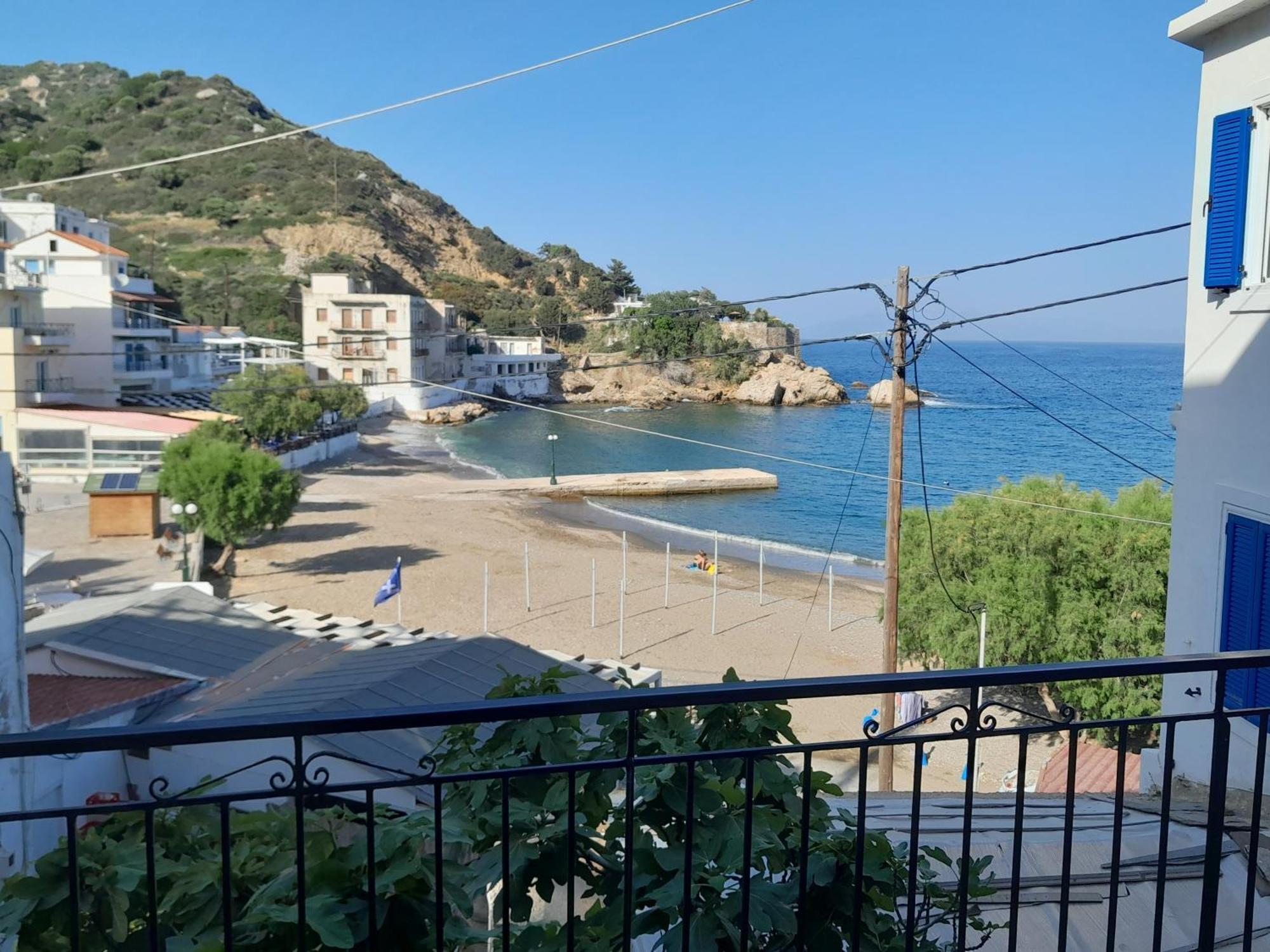 Lydia Mare Agios Kirykos Quarto foto